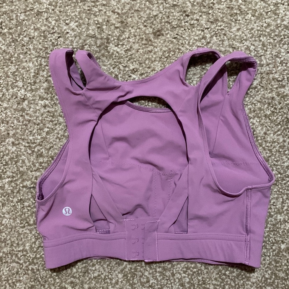 Lululemon sports bra, size 6, WORN ONCE